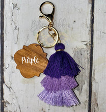 Personalized Tassel Keychain with Clover-Shaped Pendant